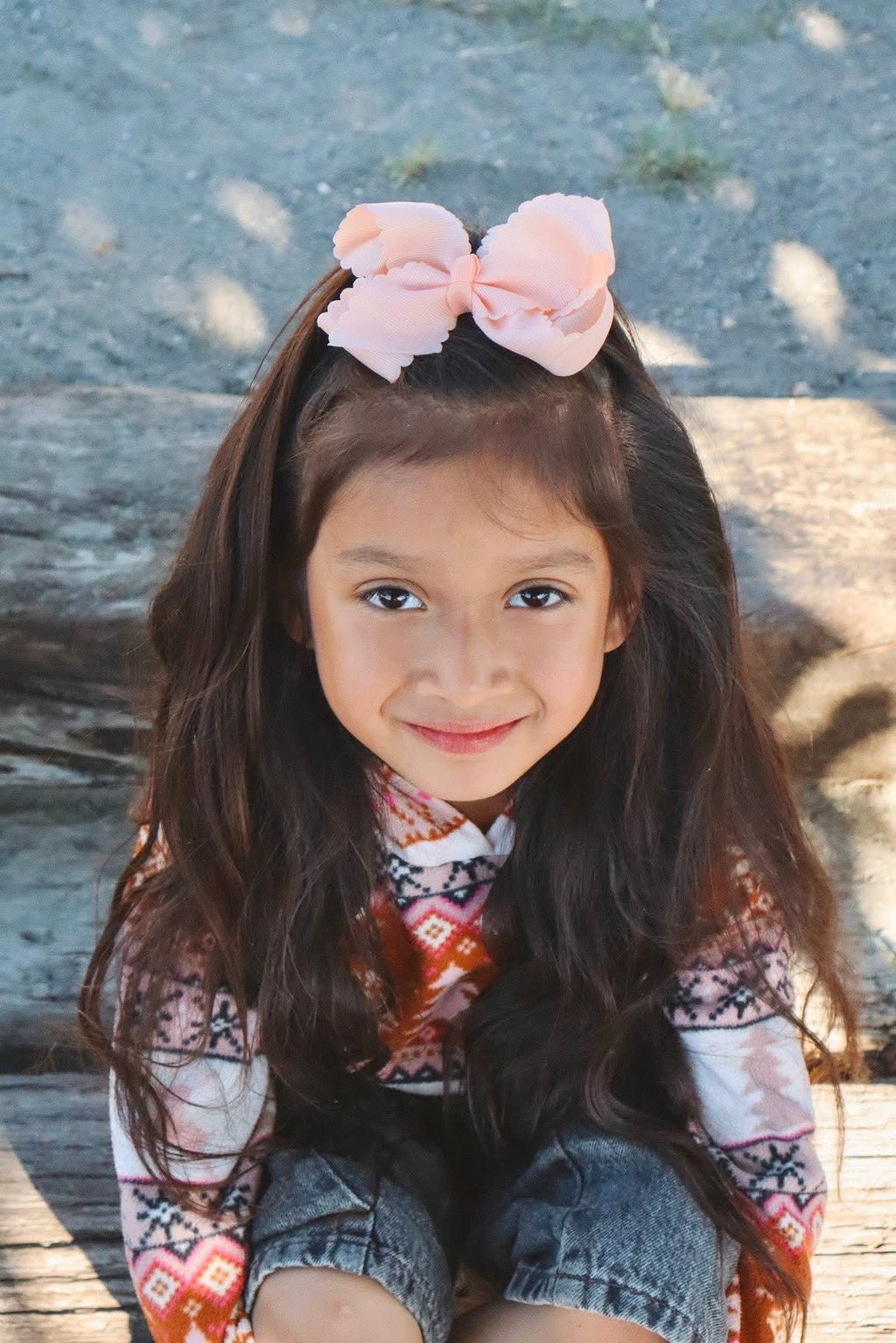 New 4 Inch Scalloped Ribbon Bows