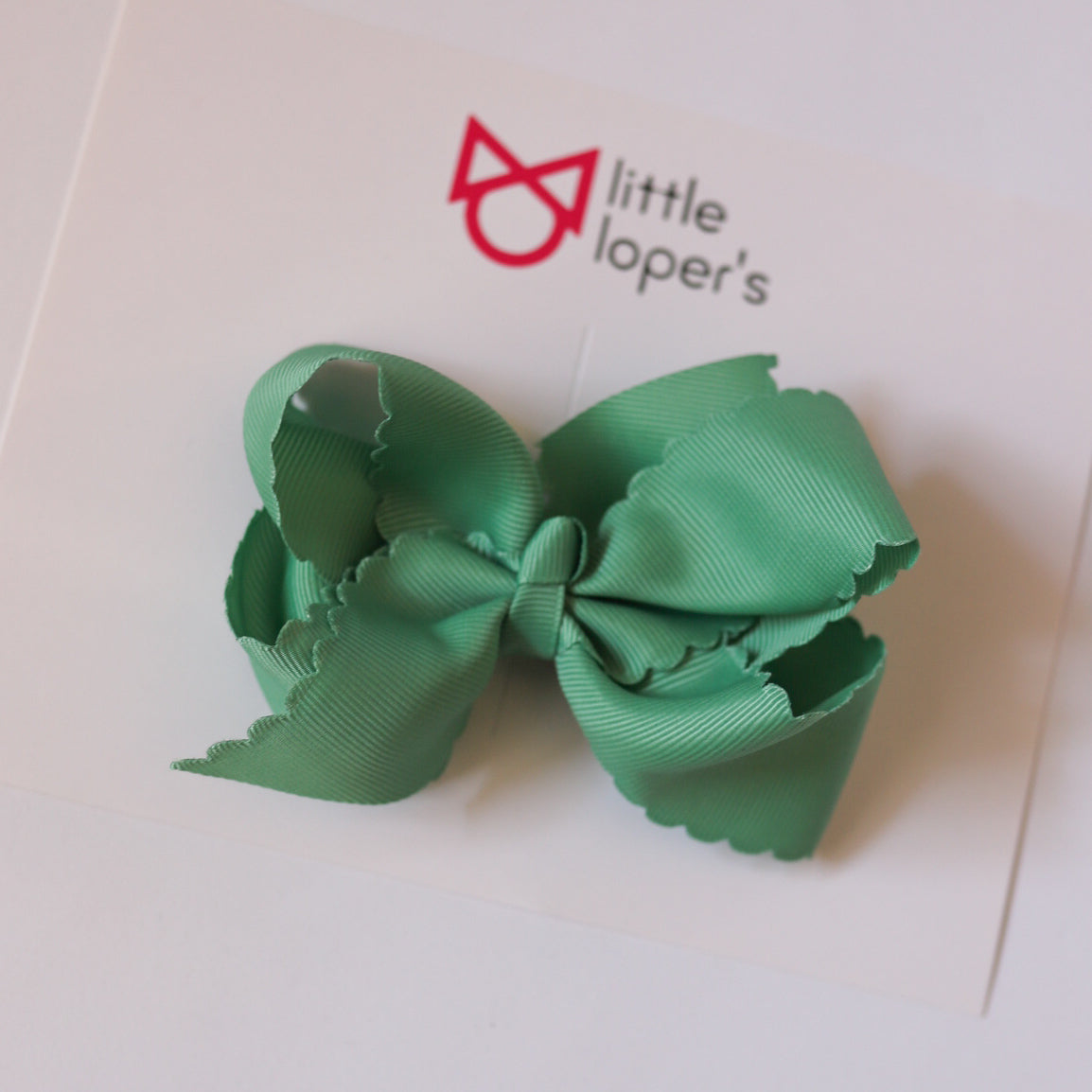 New 4 Inch Scalloped Ribbon Bows